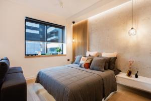 Leo Executive Suite, Self Check-In, Free Garage, FAST Wi-Fi, Concierge