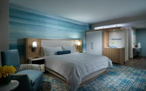 Deluxe King Room room in Seminole Hard Rock Hotel & Casino Hollywood