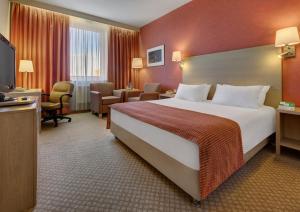Executive Room - Non-Smoking room in Holiday Inn Moscow Lesnaya an IHG Hotel