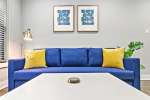 1BR Stylishly Furnished Apt in Lakeview - Oakdale 1S