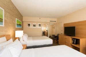 Oceanfront Room with Two Double Beds room in Holiday Inn Miami Beach-Oceanfront an IHG Hotel