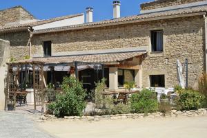 Hotels Logis Hotel Restaurant Le Clos des Capitelles : photos des chambres