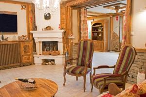 B&B / Chambres d'hotes Chez MARLYSE-chambres et Table d'hotes : photos des chambres