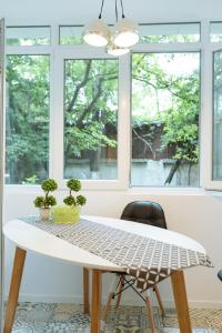 Central Garden Studio