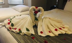 Premier Double or Twin Room room in Homestay Hotel Heathrow