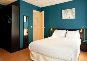 Hotels Hotel Daval : Chambre Triple