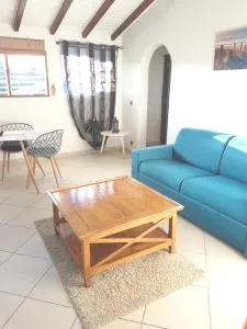 Maison charmante avec piscine à Petit-Bourg. - Roussel