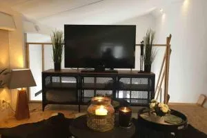 Cosy appartement ,Dinant, Abbaye de Maredsous - Houx