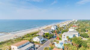 Two-Bedroom House room in Ahh Folly Ocean View Downstairs Apartments Duplex