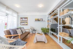 2BR Entire House near Old City