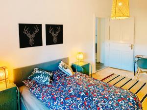 Contemporary City Apartment - by Nahuen Suites