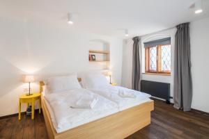 Modern Apartment in a Picturesque 15th-Century Building