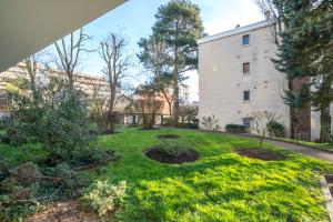 Appartements Residence du Parc : Appartement - Vue sur Jardin