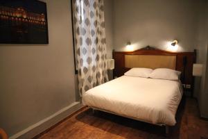 Hotels Arnaud Bernard Hotel : photos des chambres
