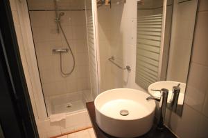 Hotels Arnaud Bernard Hotel : photos des chambres