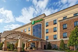 Holiday Inn Arlington Northeast by IHG