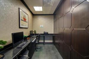 Holiday Inn Arlington Northeast by IHG