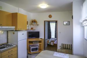 Apartments in Zdrelac - Insel Pasman 31078