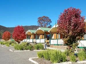 Canberra Carotel Motel - Bywong