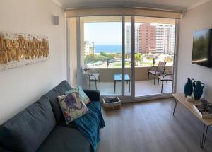 Departamento Familiar con Terraza Panorámica y a Pasos de la Playa en Punta Puyai