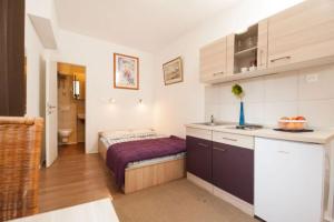 Centar 2 Private Room with Ensuite and Kitchenette