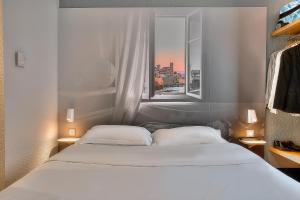 Hotels B&B HOTEL Antibes Sophia Antipolis : photos des chambres