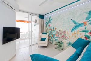 First line sea luxury penthouse sea and sunset view Vivenda Vacational Guayero 618