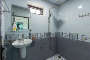 Phòng Tiêu Chuẩn Giường Đôi (Standard Double Room)