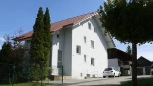 Gästehäuser Arnstorf - Johanniskirchen