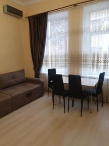 Апартаменти у центрі, біля парку Шевченко & Shevchenko Park Comfort Apart