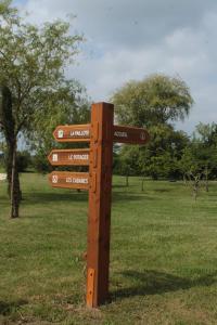 Lodges Shanti Lac Cabanes gites insolites et espace bien-etre Bordeaux : photos des chambres