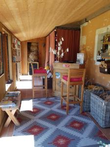 Lodges Shanti Lac Cabanes gites insolites et espace bien-etre Bordeaux : photos des chambres