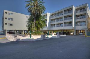 252-Waterfront, Amazing View from Balcony-Heated pool