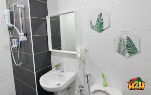 H2H - Neo Casual - Majestic Ipoh Town Center - 8pax