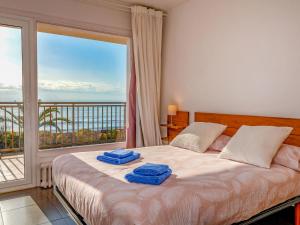 Apartment Blaumar by Interhome