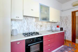 DesenzanoLoft Official Partner MARRIOTT Homes & Villas - The Sunflower Front Lake