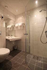 Family Room (2 Adults + 2 Children) room in Oppdal Turisthotell