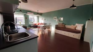 Porto Downtown Main Str (S.Catarina) + Free Park