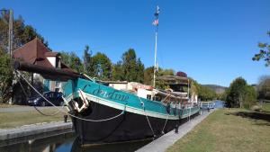 Bateaux-hotels PENICHE ONDINE : photos des chambres