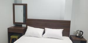 Like Family Hotel