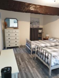 B&B / Chambres d'hotes Le Petit Dragon : photos des chambres