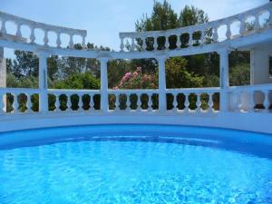 Villas Villa with pool in Provence -Villa Romantique sleeps up to 12+4 in optional gite : photos des chambres