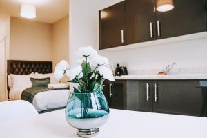 4 star Апартамент Vincent House Ливерпуль Великобритания