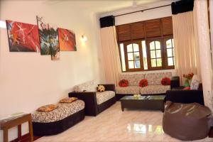 Yolanda Villa Negombo