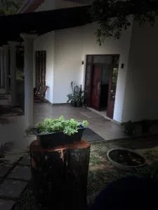 Kandyan Lounge - Talawatta