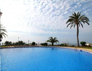 Pintor Sorolla Beach by Agencia Poniente