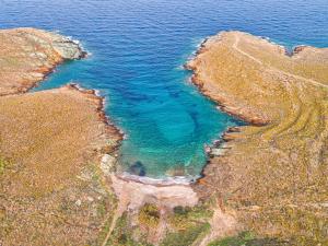 Amelia Beachfront Villa Kea Greece