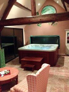 Hotels Domaine de montboulon : photos des chambres