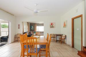 Comp Beach Road 55 - FAMILY ONLY - PET FRIENDLY