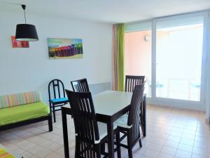 Appartements APPARTEMENT 46M², 1 CHAMBRE, PISCINE, TENNIS, PLAGE DIRECT : photos des chambres